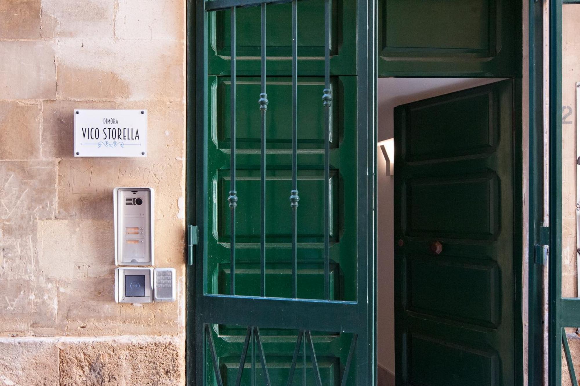 Dimora Vico Storella Лече Екстериор снимка